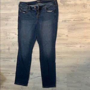 Torrid skinny jeans 18R (not jeggings)